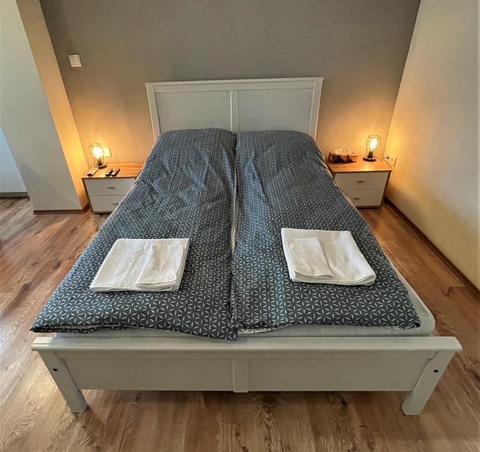 Hanna Apartman Debrecen Ngoại thất bức ảnh