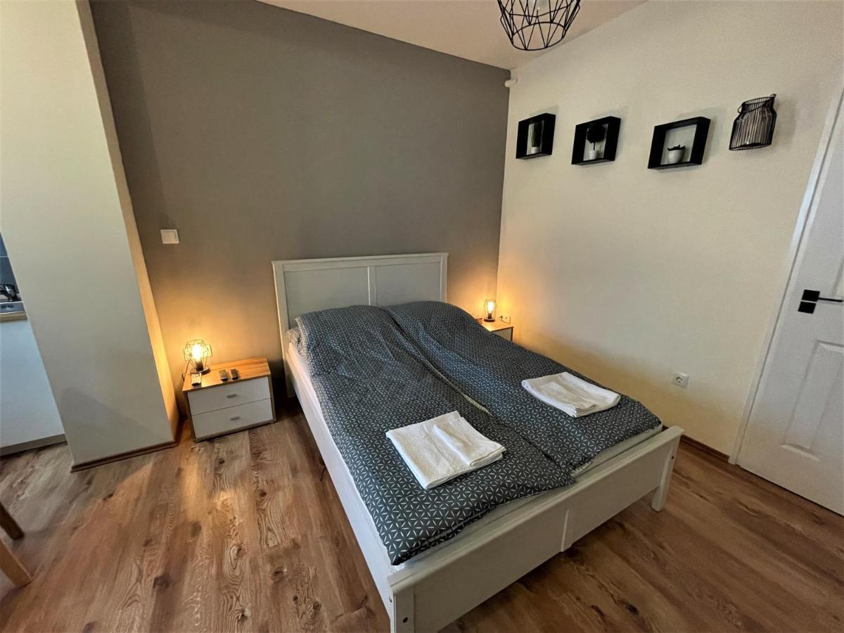Hanna Apartman Debrecen Ngoại thất bức ảnh
